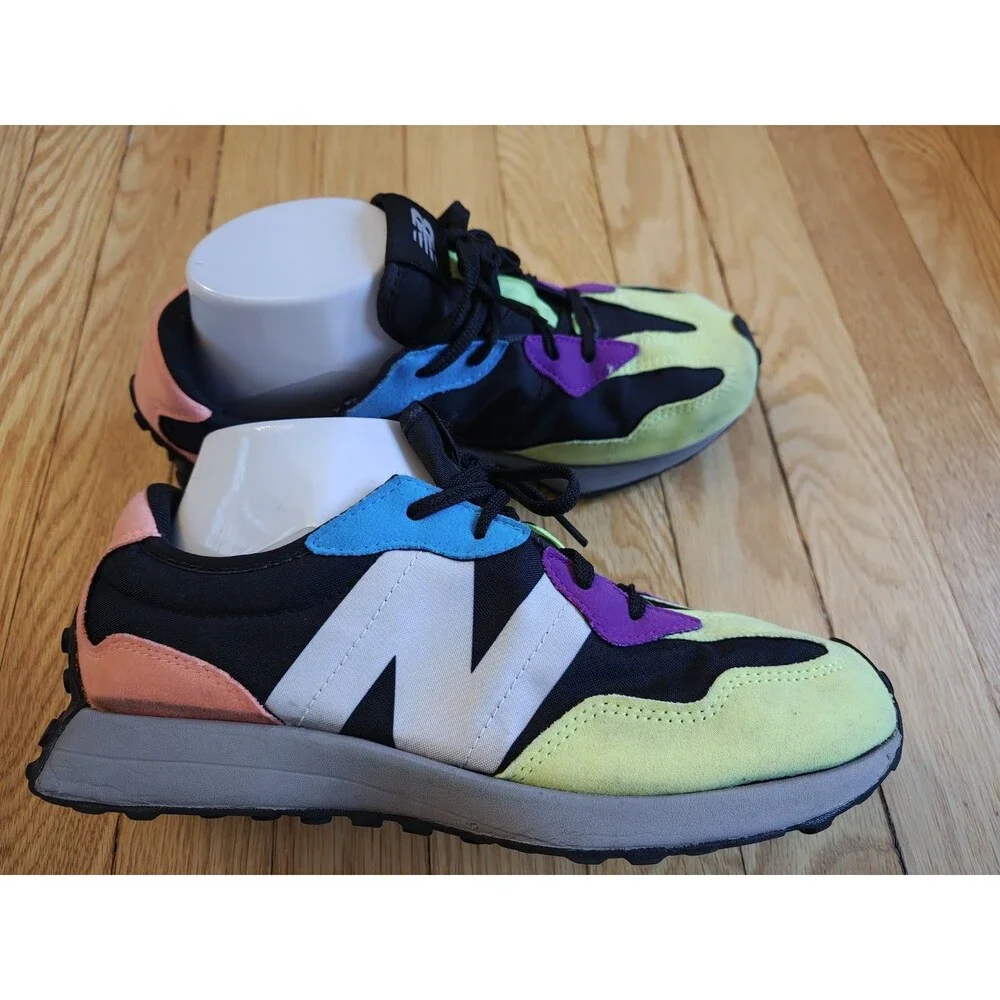 New Balance 327 Sneakers Women’s 8 Paradise Pink Black Multi Color Retro Running